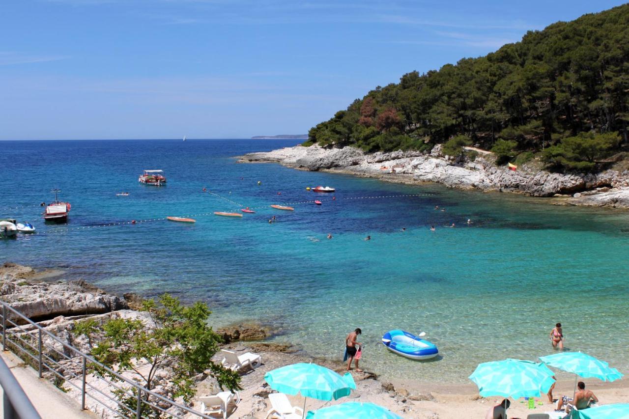 Apartments With A Parking Space Mali Lošinj Εξωτερικό φωτογραφία